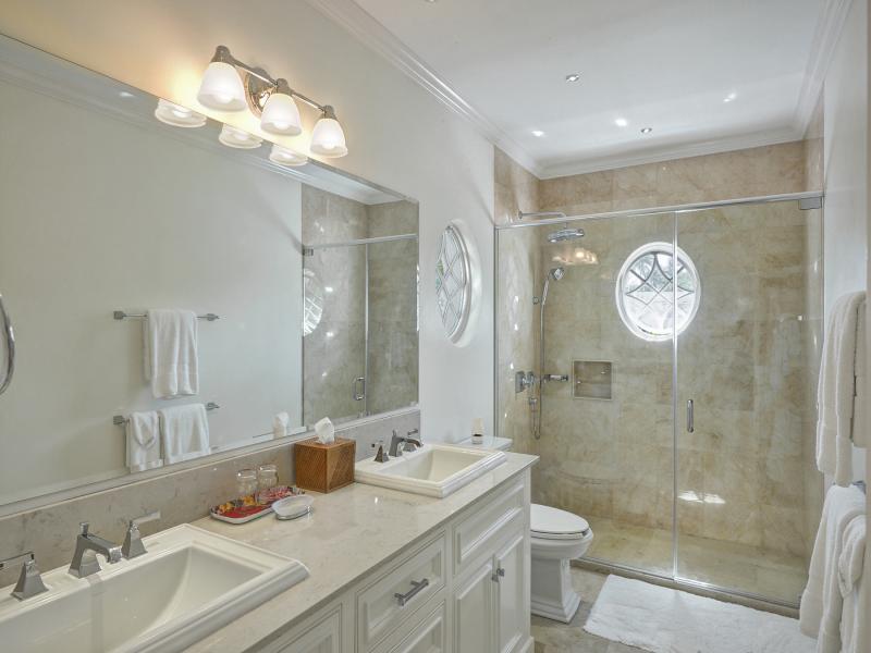 St Helena - Beachfront , Beachfront villas Barbados , Holetown , Porters , Queens Fort , St James , Waterfront villas Barbados , West Coast Barbados  