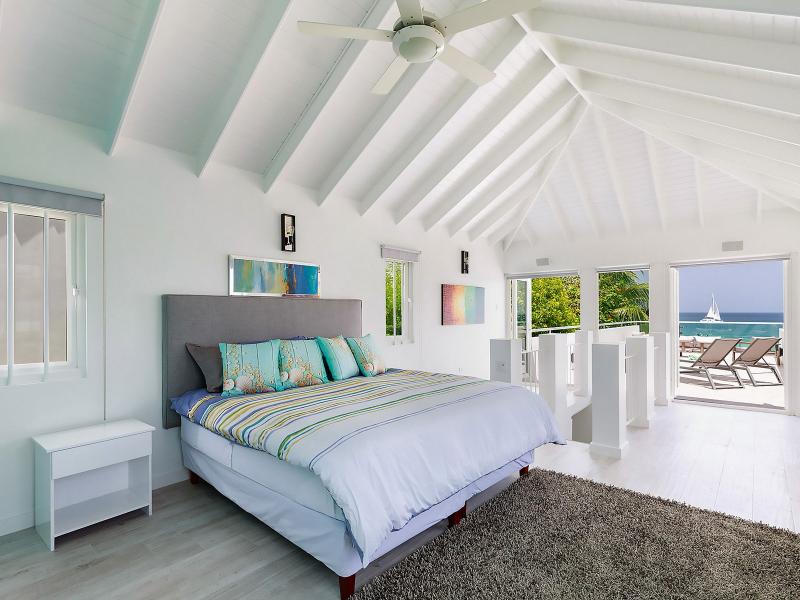 Villa Imagine - Beachfront , Beachfront villas Barbados , Fitts Village , Prospect , St James , West Coast Barbados  