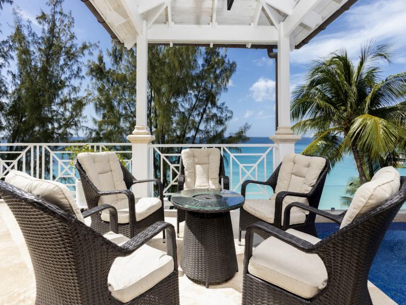 Old Trees 302 - La Mirage Penthouse  , Beachfront villas Barbados , Old Trees , Paynes Bay , St James , West Coast Barbados  