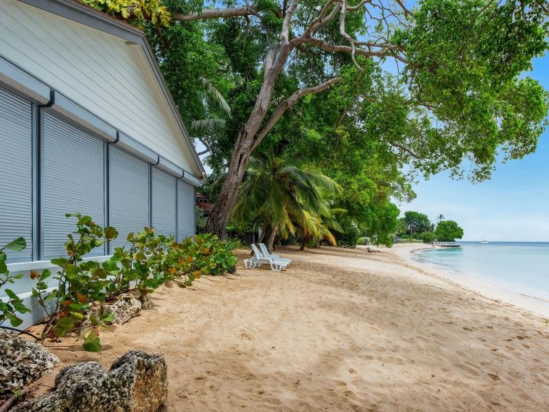 La Lune - Beachfront , Beachfront villas Barbados , Gibbes , St Peter , West Coast Barbados  