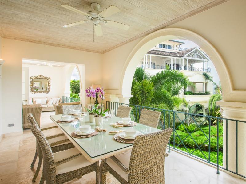 Schooner Bay 205 - Frangipani - Beachfront , Beachfront villas Barbados , Schooner Bay , Speightstown , St Peter , West Coast Barbados  