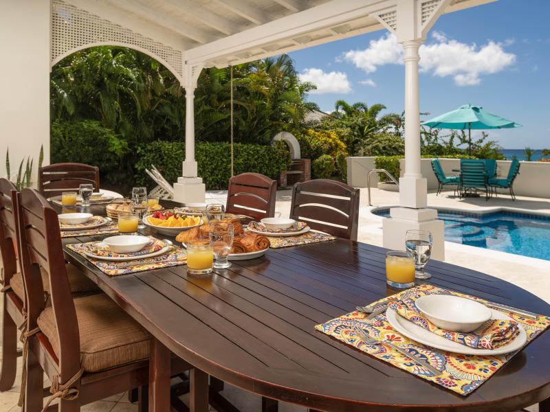 Fosters House - Beachfront , Beachfront villas Barbados , Lower Carlton , St James , West Coast Barbados  