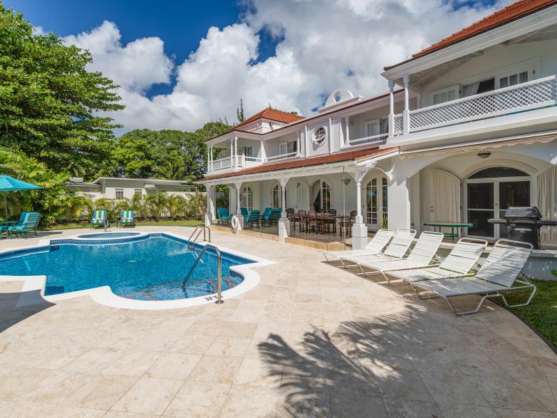 Fosters House - Beachfront , Beachfront villas Barbados , Lower Carlton , St James , West Coast Barbados  