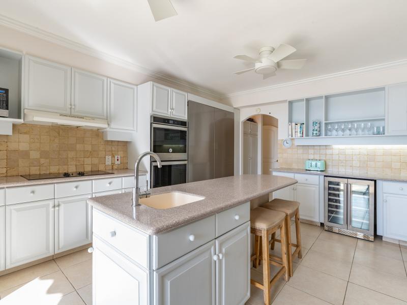 Fosters House - Beachfront , Beachfront villas Barbados , Lower Carlton , St James , West Coast Barbados  