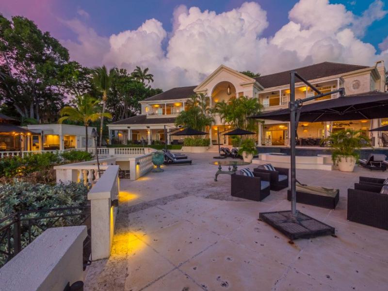 Cove Spring House - Beachfront , Beachfront villas Barbados , St James , The Garden, Barbados , Waterfront villas Barbados , West Coast Barbados  