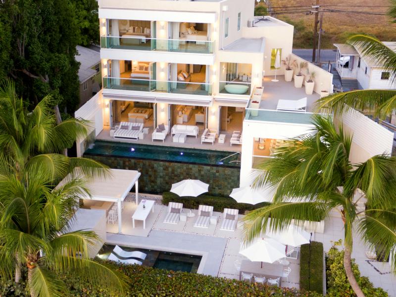 Footprints - beachfront  , Beachfront villas Barbados , Porters , St James , West Coast Barbados  