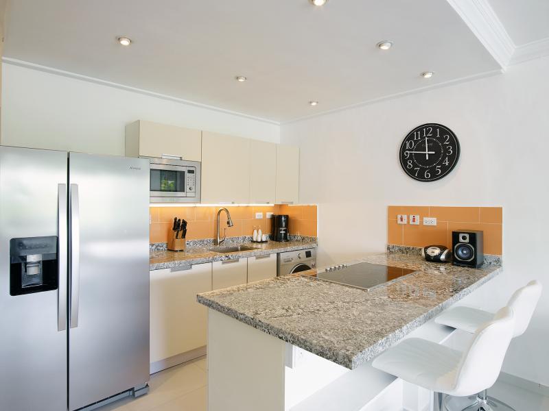 Glitter Bay 308 - Seize the Day , Beachfront villas Barbados , Glitter Bay , Porters , St James , West Coast Barbados  