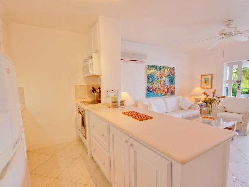 Glitter Bay 412 , Beachfront villas Barbados , Glitter Bay , Porters , St James , West Coast Barbados  