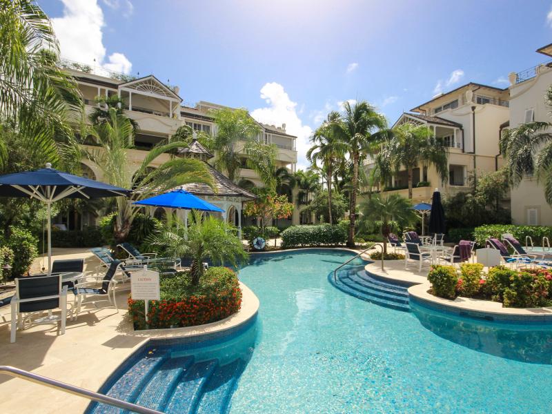 Schooner Bay 205 - Frangipani - Beachfront , Beachfront villas Barbados , Schooner Bay , Speightstown , St Peter , West Coast Barbados  