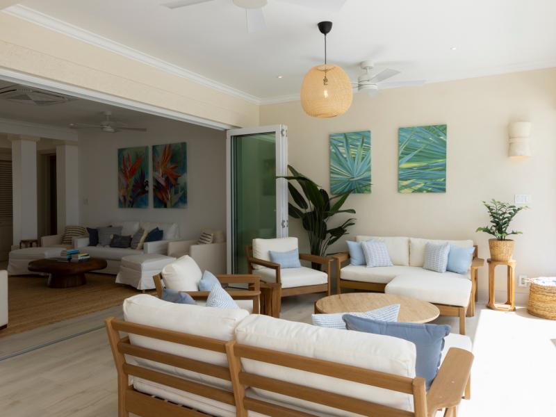 Kaiso - Beachfront , Beachfront villas Barbados , Fitts Village , St James , West Coast Barbados  