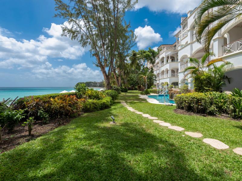 One Old Trees , Beachfront villas Barbados , Old Trees , Paynes Bay , St James , West Coast Barbados  