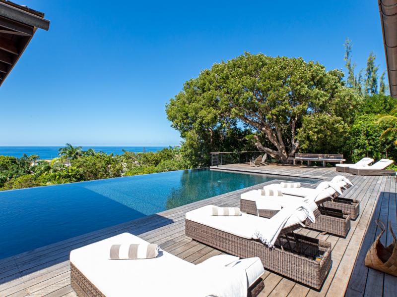 Sundeck House  , St James  