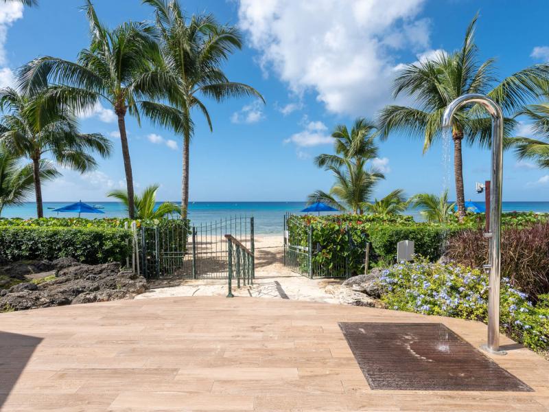 Schooner Bay 306 - The Penthouse - Beachfront , Beachfront villas Barbados , Schooner Bay , Speightstown , St Lucy , West Coast Barbados  