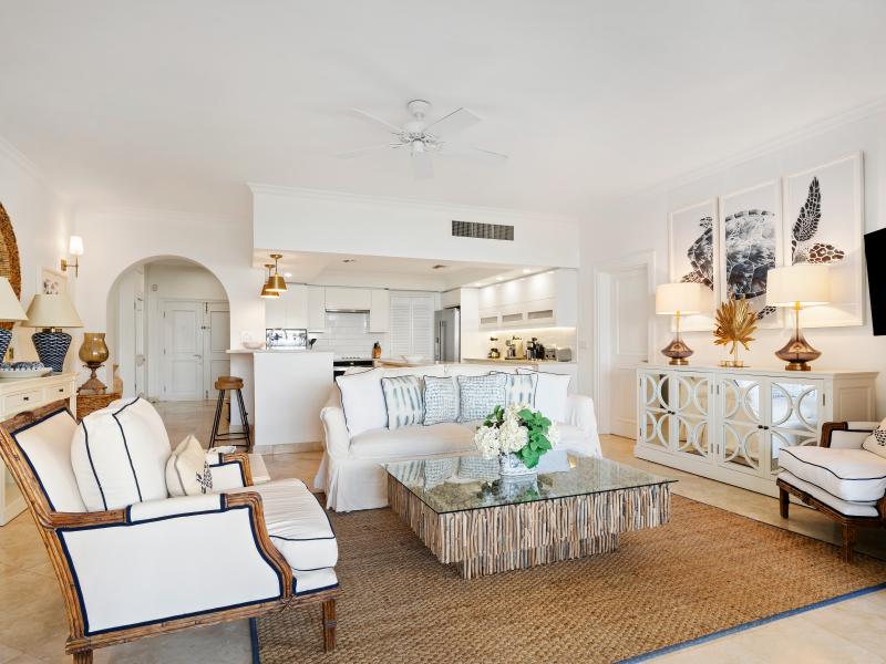 Schooner Bay 305-Penthouse , Beachfront villas Barbados , Schooner Bay , Speightstown , St Peter , West Coast Barbados  