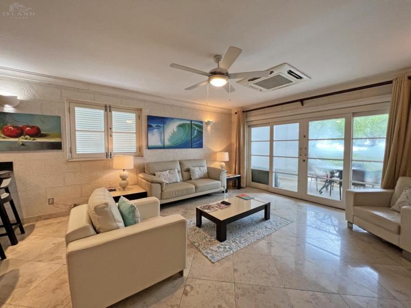 Waterside 101 , Paynes Bay  