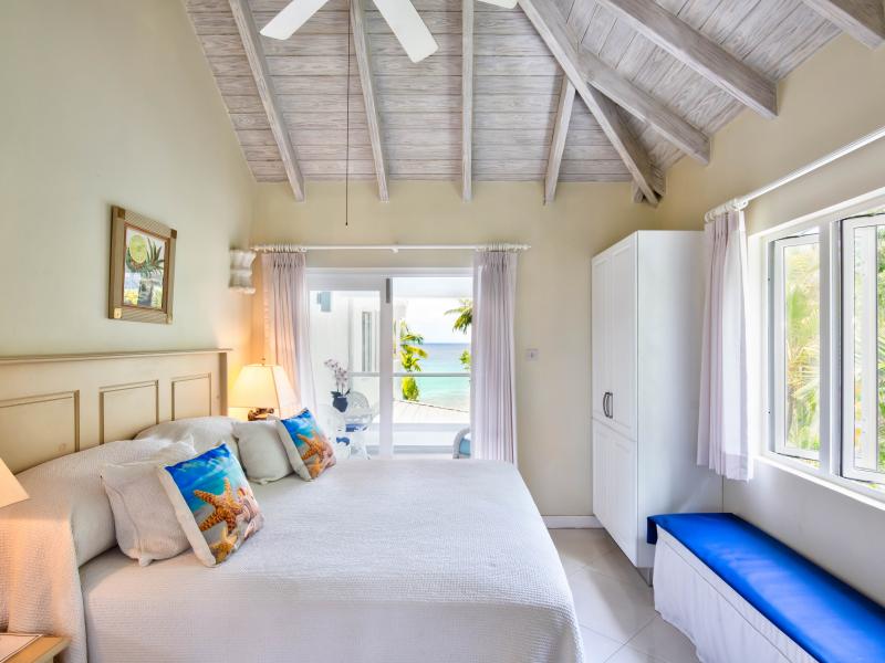 Weston House , Beachfront villas Barbados , St James , West Coast Barbados  