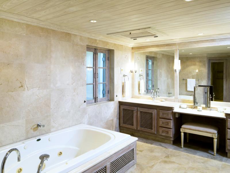 Bachelor Hall - Beachfront , Beachfront villas Barbados , Holetown , Porters , St James , West Coast Barbados  