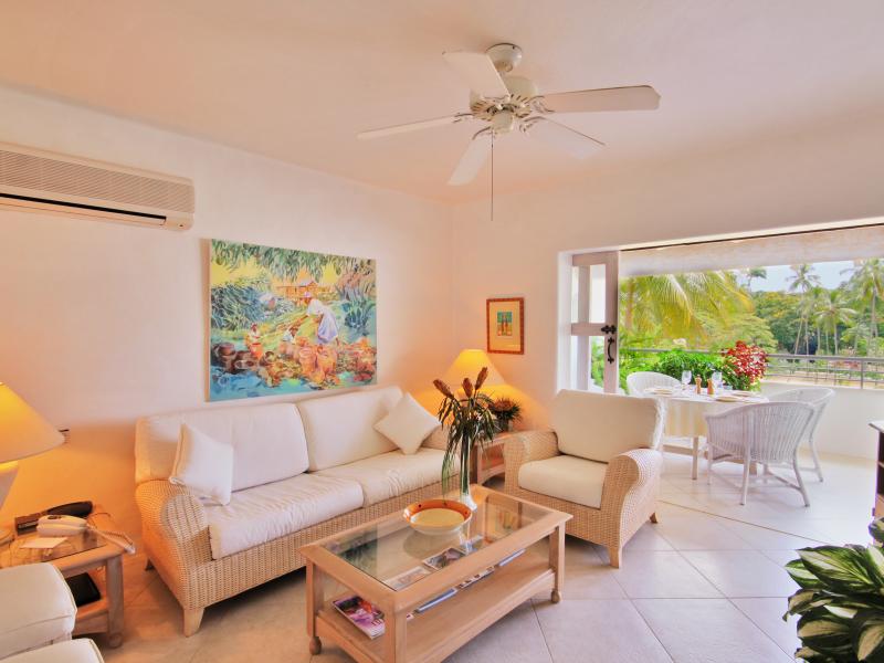 Glitter Bay 412 , Beachfront villas Barbados , Glitter Bay , Porters , St James , West Coast Barbados  