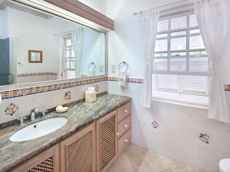 Mahogany Bay - Seashells  , Beachfront villas Barbados , Paynes Bay , St James , West Coast Barbados  