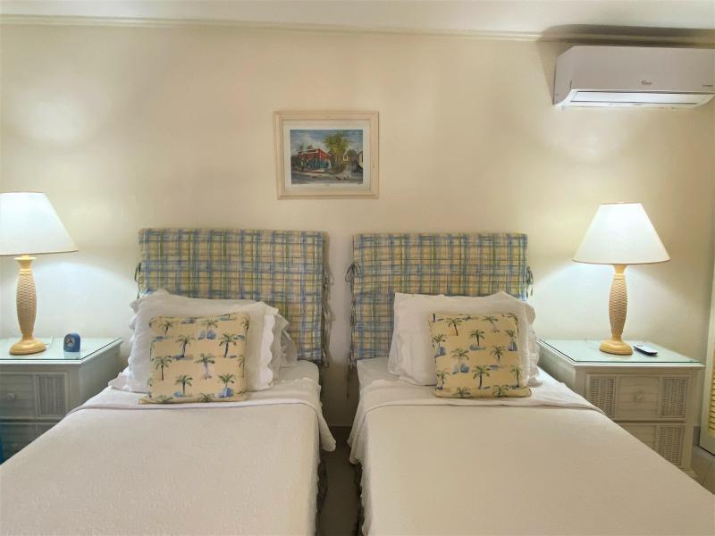 Glitter Bay 210 , Beachfront villas Barbados , Glitter Bay , Porters , St James , The Garden, Barbados  