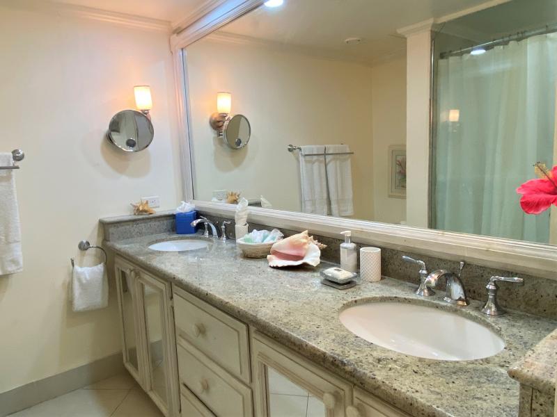 Glitter Bay 210 , Beachfront villas Barbados , Glitter Bay , Porters , St James , The Garden, Barbados  