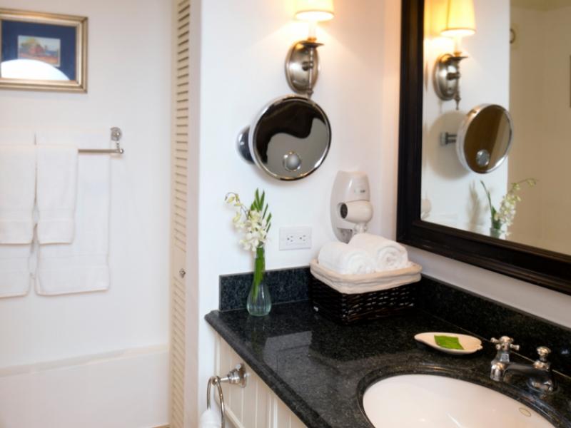 Royal Glitter Bay Apartments  , Glitter Bay , Porters , St James , West Coast Barbados  