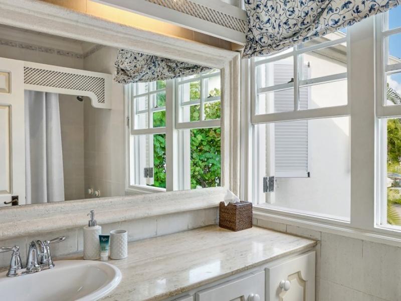 New Mansion - Beachfront , Beachfront villas Barbados , Fitts Village , Paynes Bay , St James , West Coast Barbados  