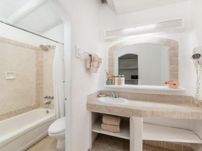 Merlin Bay Villa - Nutmeg , Beachfront villas Barbados , Merlin Bay , St James , The Garden, Barbados , West Coast Barbados  