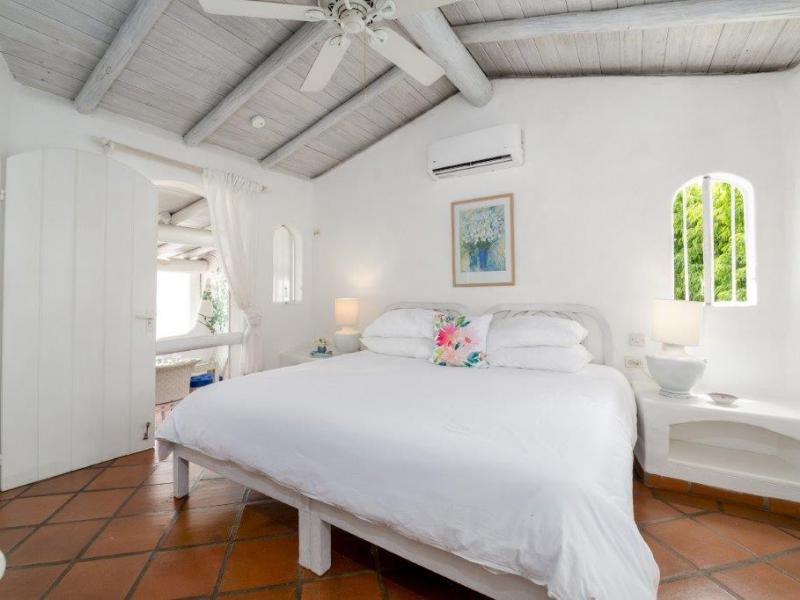 Merlin Bay Villa  Ocean View , Beachfront villas Barbados , Merlin Bay , St James , The Garden, Barbados , West Coast Barbados  