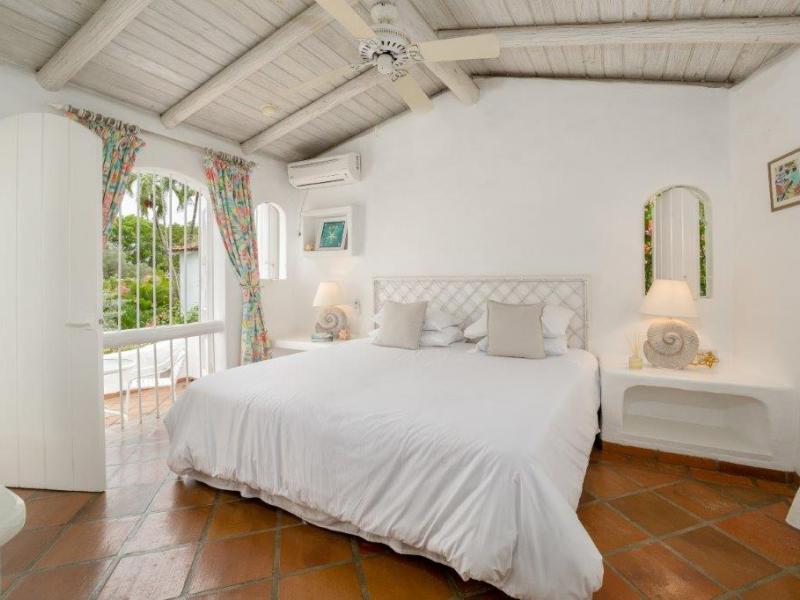 Merlin Bay Villa - Secret Garden , Beachfront villas Barbados , Merlin Bay , St James , The Garden, Barbados , West Coast Barbados  