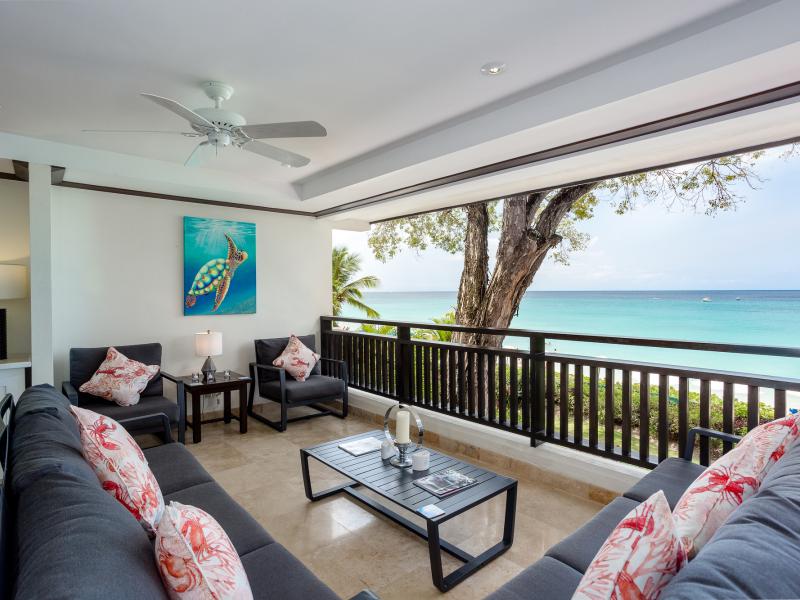 Coral Cove 5 - Shutters , Beachfront villas Barbados , Coral Cove , Paynes Bay , St James , West Coast Barbados  