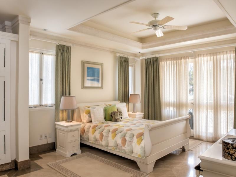 Smugglers Cove 3 , Beachfront villas Barbados , Paynes Bay , St James , West Coast Barbados  